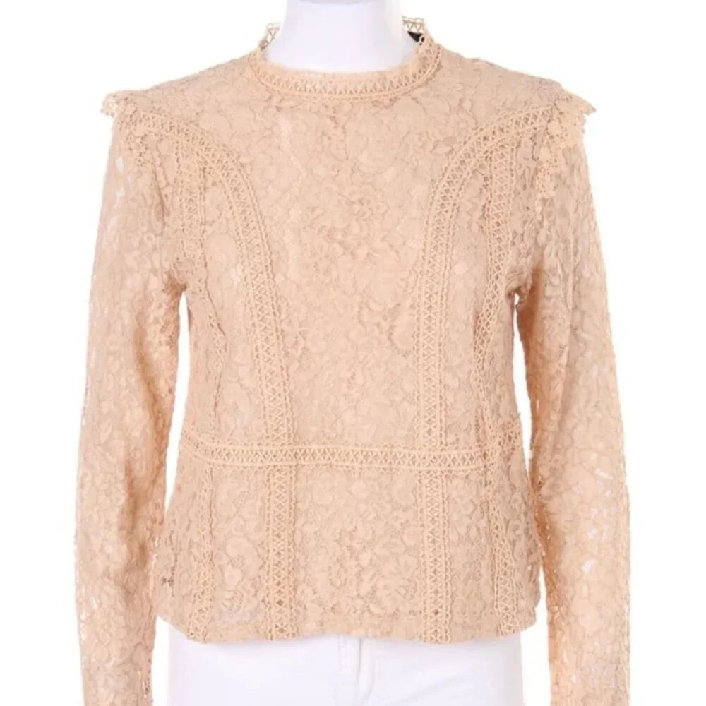 Zara long sleeve nude floral lace cropped top with zippered closure  | worn once
